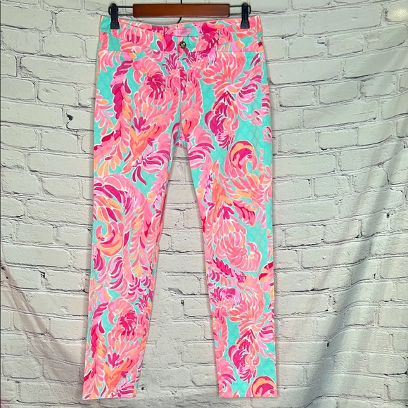 Lilly Pulitzer Pants - Lilly Pulitzer Straight Leg Pants Size 6 Excellent Condition